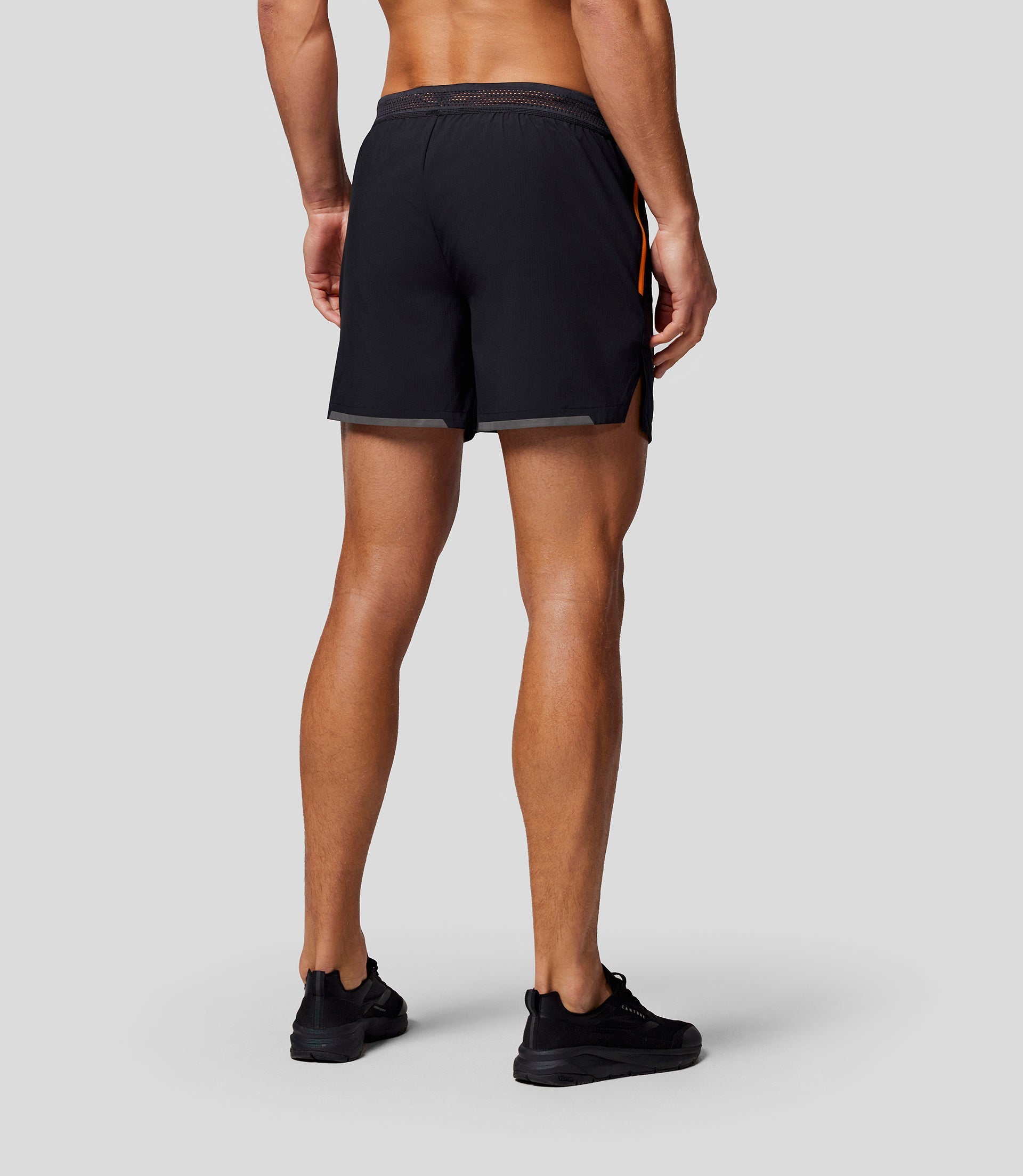 on メンズ 5\" Performance Shorts Mブラック Men's 5